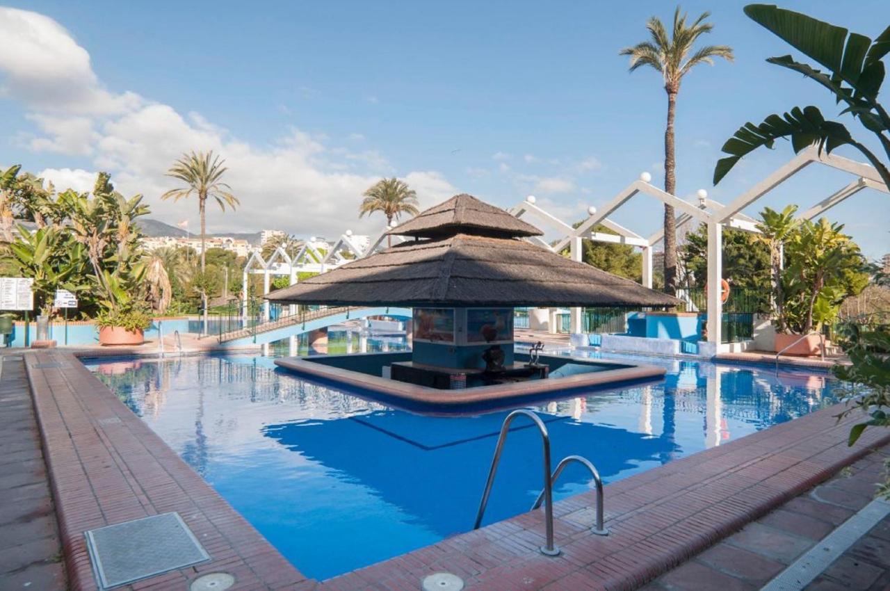 VIVE BENALMÁDENA Apartamento BENAL BEACH 510 Vistas al mar, PARQUE ACUÁTICO Bagian luar foto